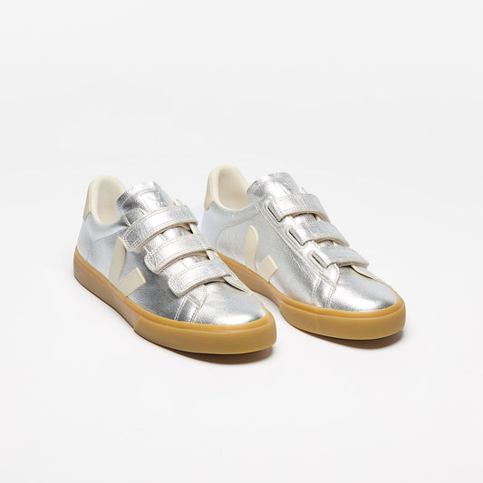 Veja Sneakers Recife leather silver pierre
