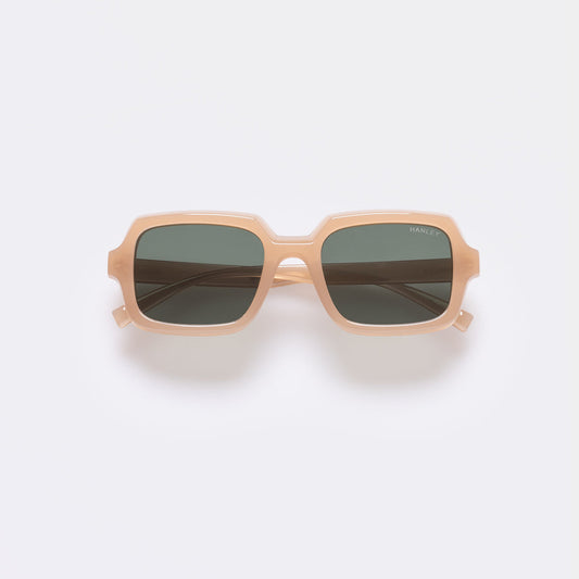 Hanley Gafas Ace nude
