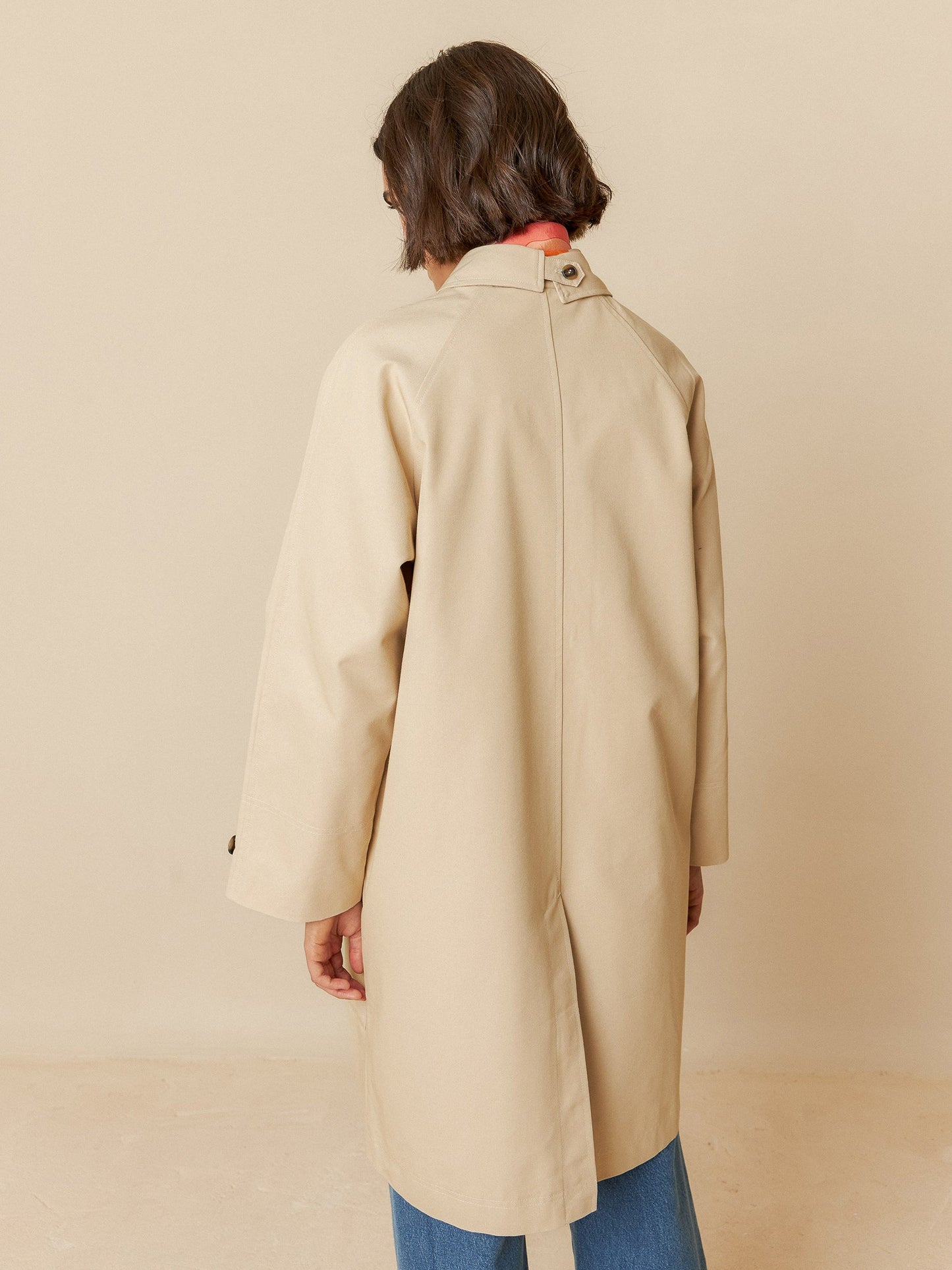 Indi&Cold Gabardina corte clásico
