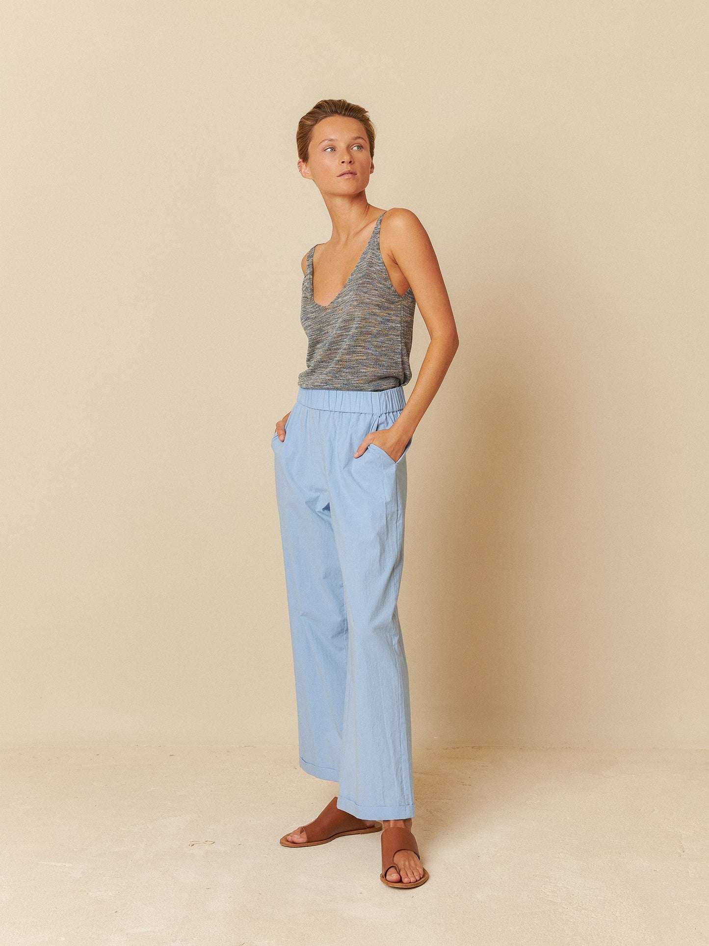 Indi&Cold Pantalón Crop popelín cielo