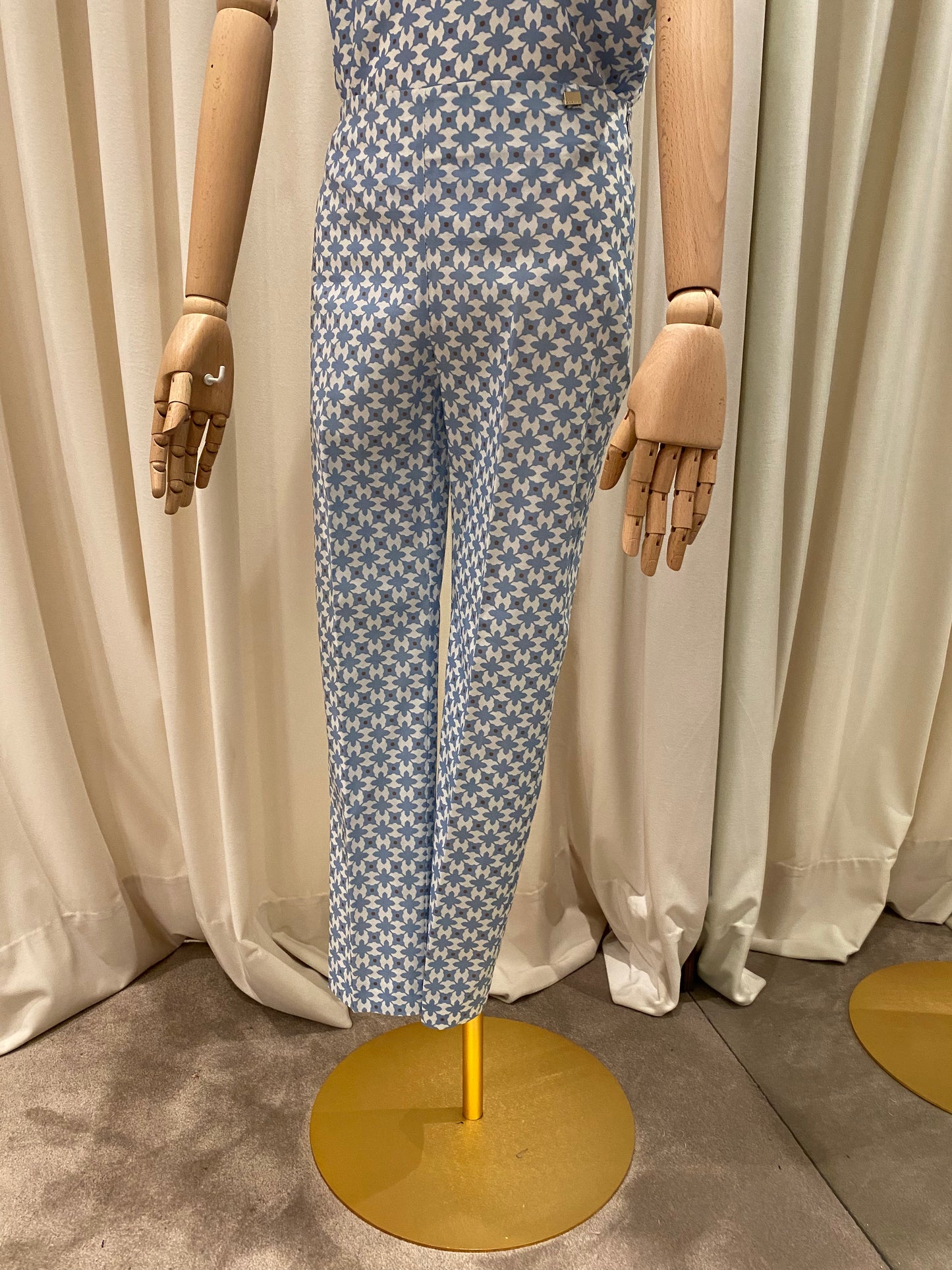 Blubianco Pantalón flores azul