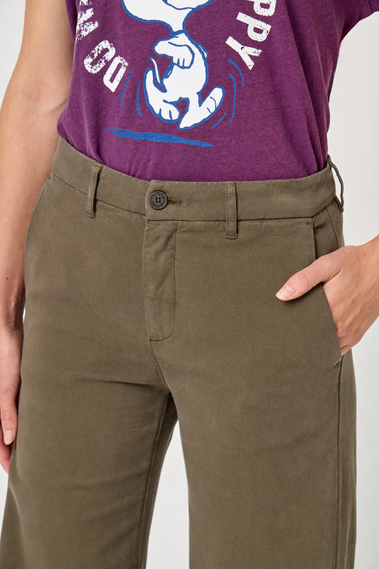 Five PantalĂłn Leika kaki