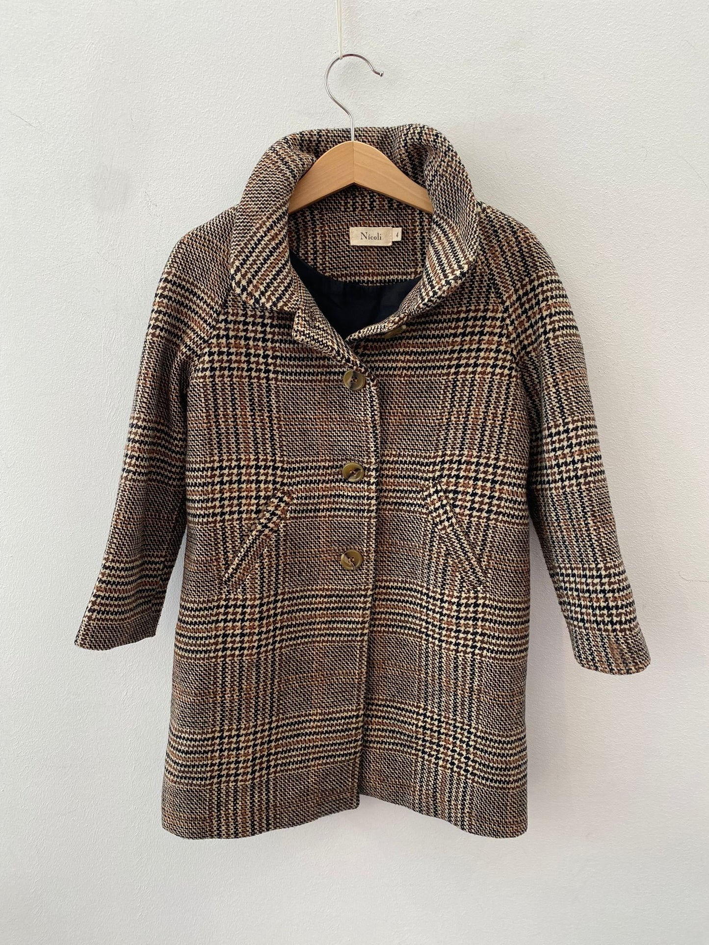 Nicolí Chaqueta niña cuadro
