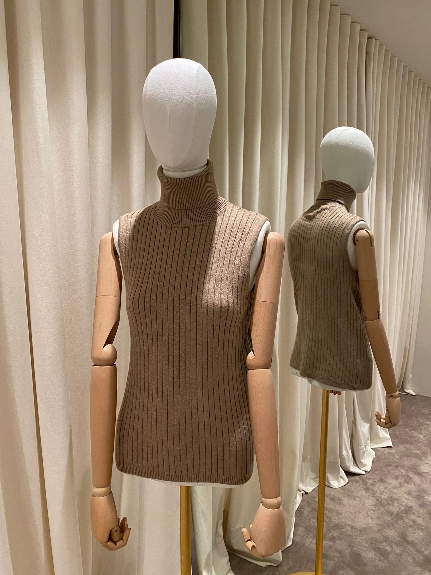 Majestic Jersey lurex sin mangas - The Class Room