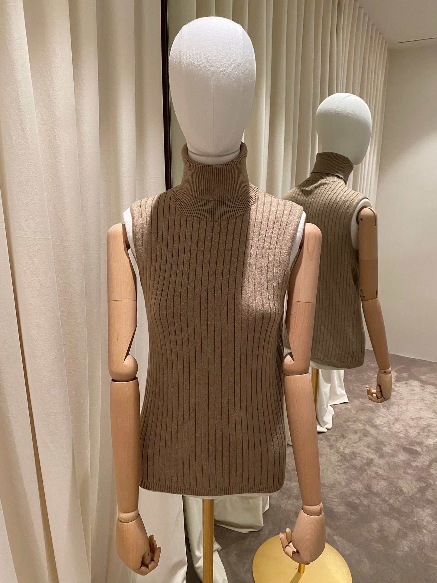 Majestic Jersey lurex sin mangas - The Class Room