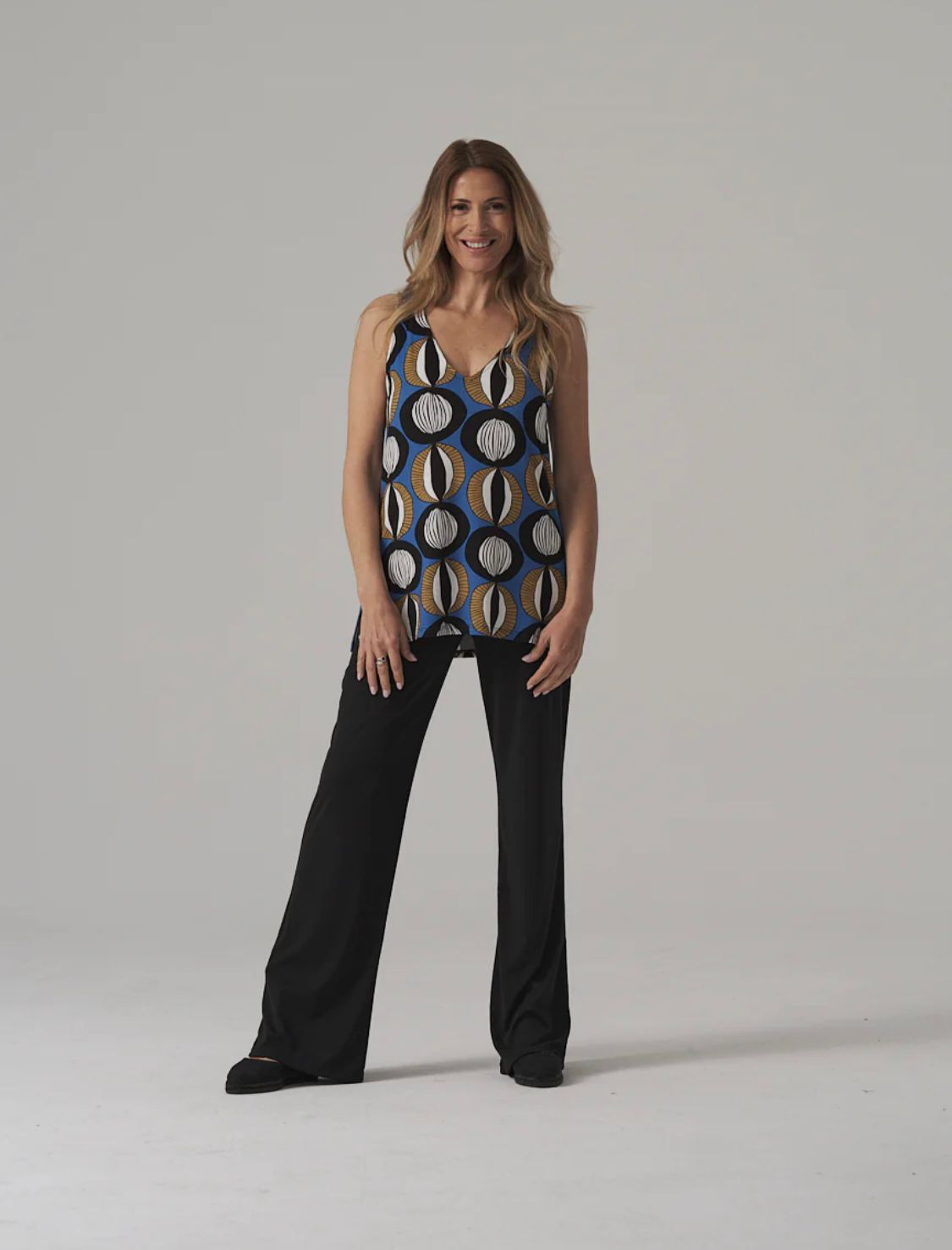 Soniae Top SE088 fares - The Class Room