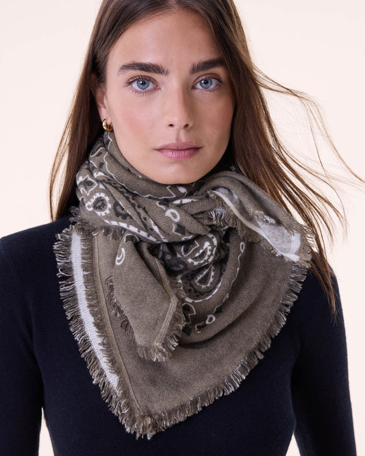 Kujten Foulard Hachiko bico kaki