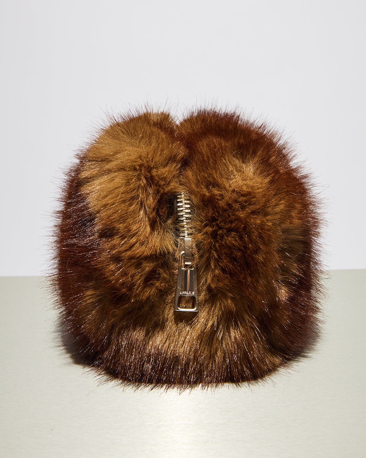 APPARIS Bolso Noor mink pochette