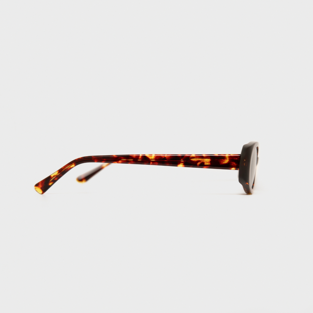 Hanley Gafas Finn carey
