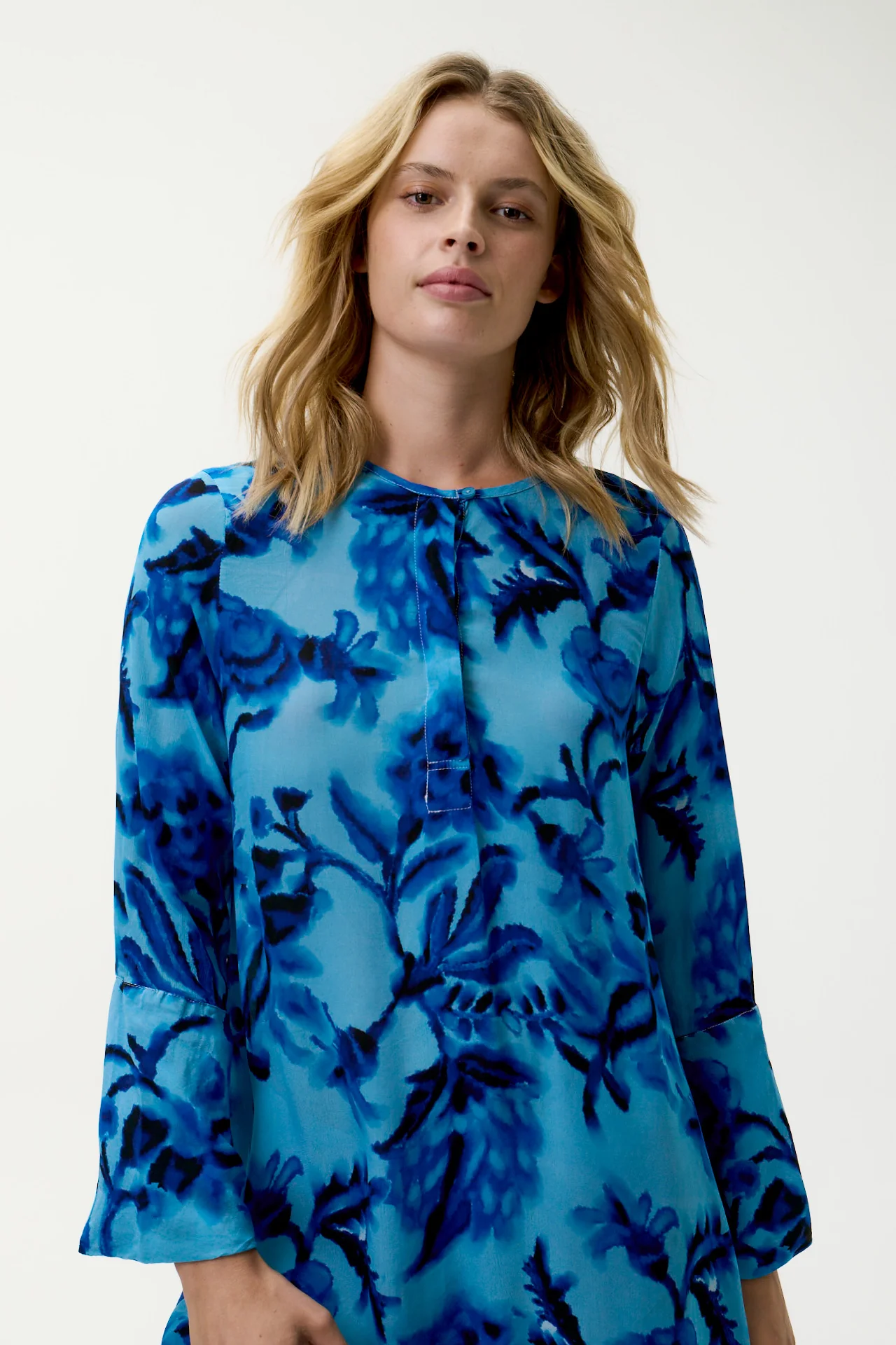 One Season Vestido Long genie milos