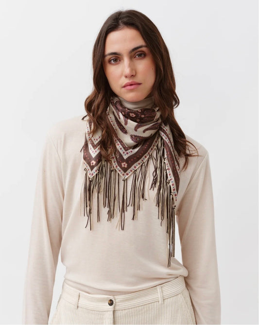 Diega Foulard Fareo hojas