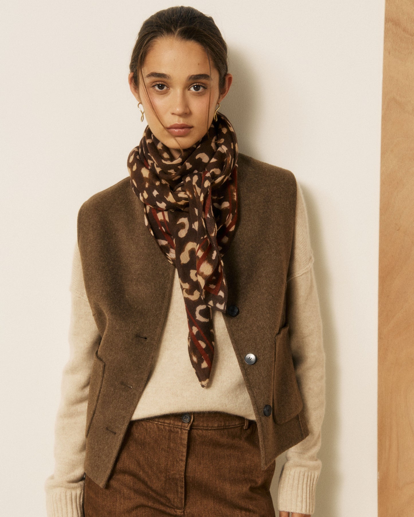 Hartford Foulard Leopardo square