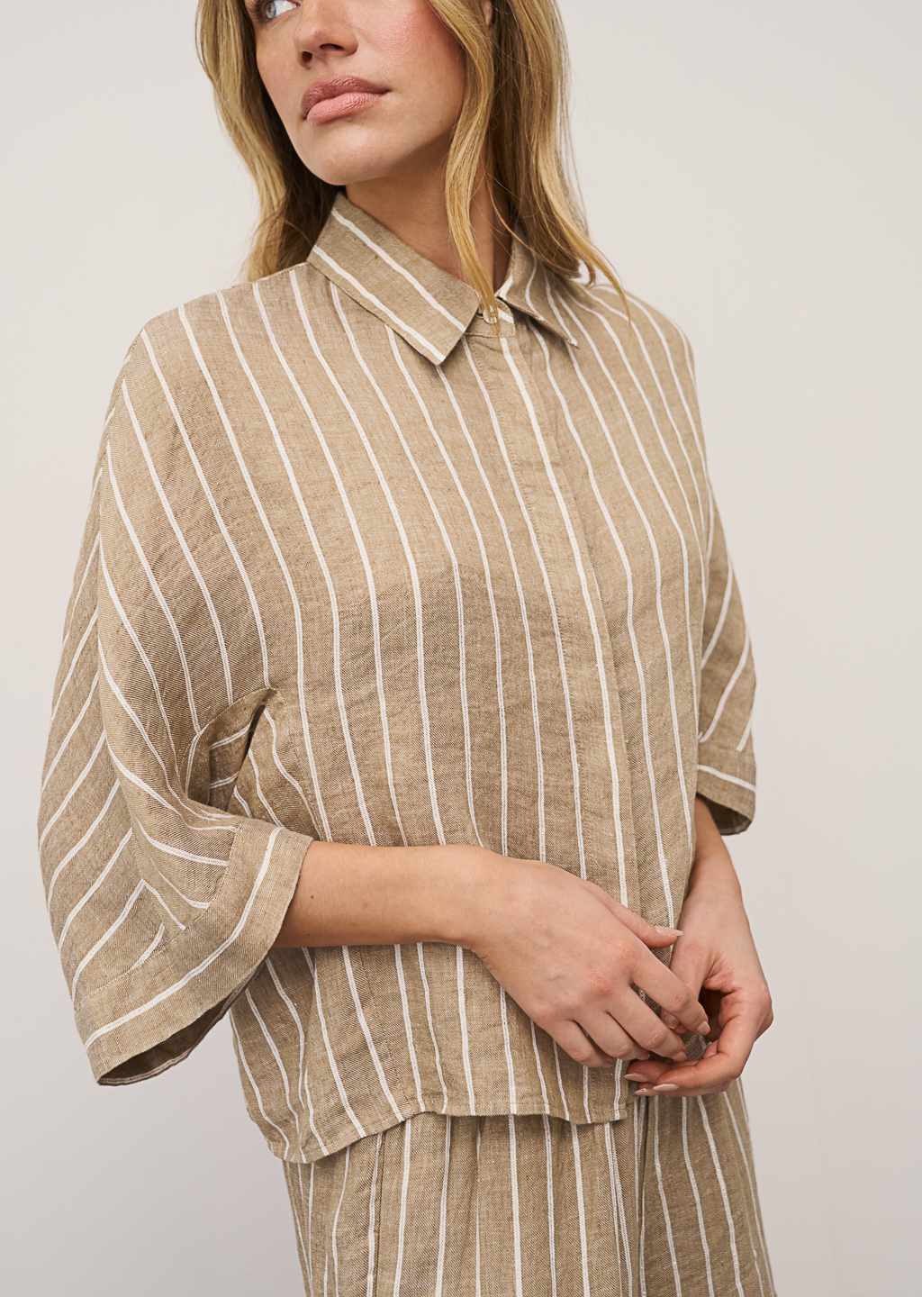 0039 Italy Blusa Hollie