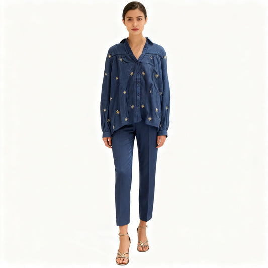 Maison Hotel Camisa Rani - The Class Room
