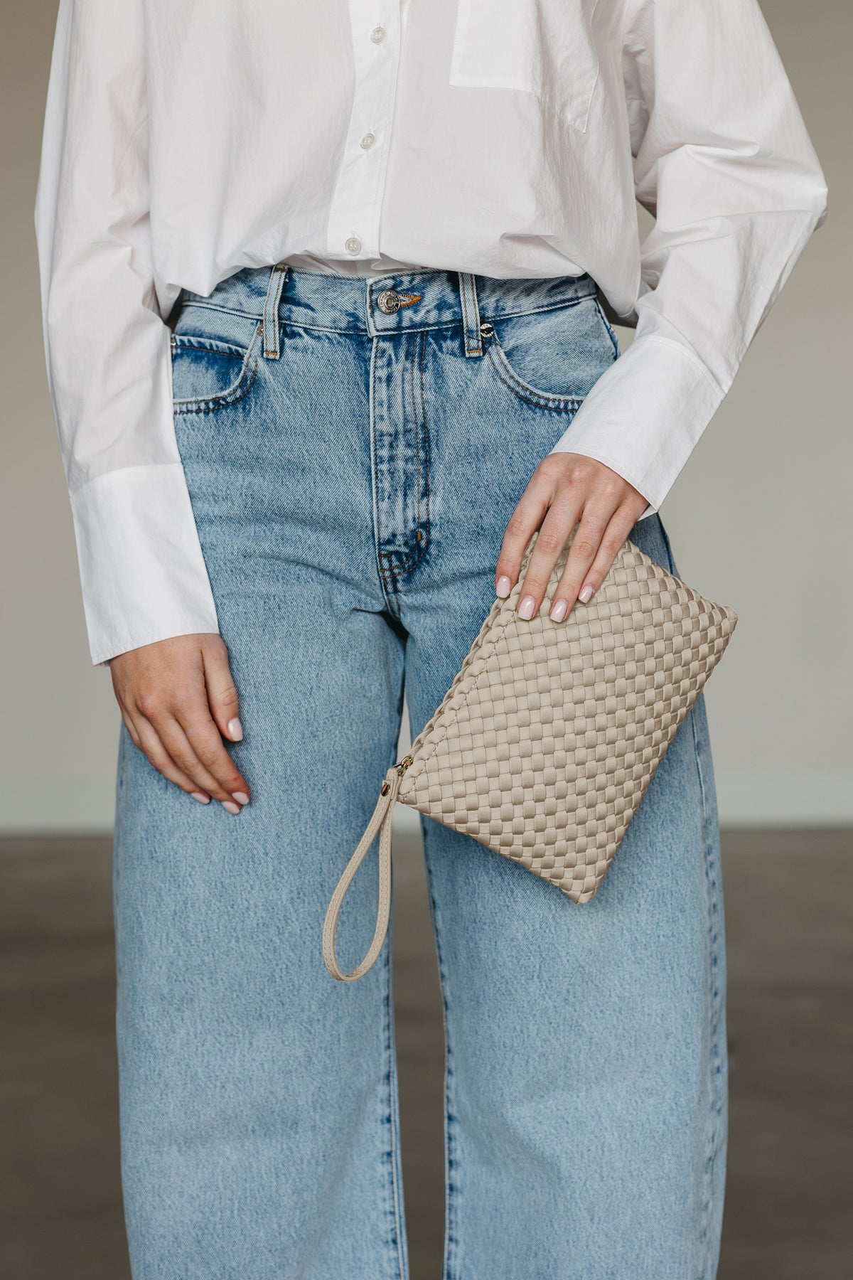 Marrea Clutch sin líneas bronceado