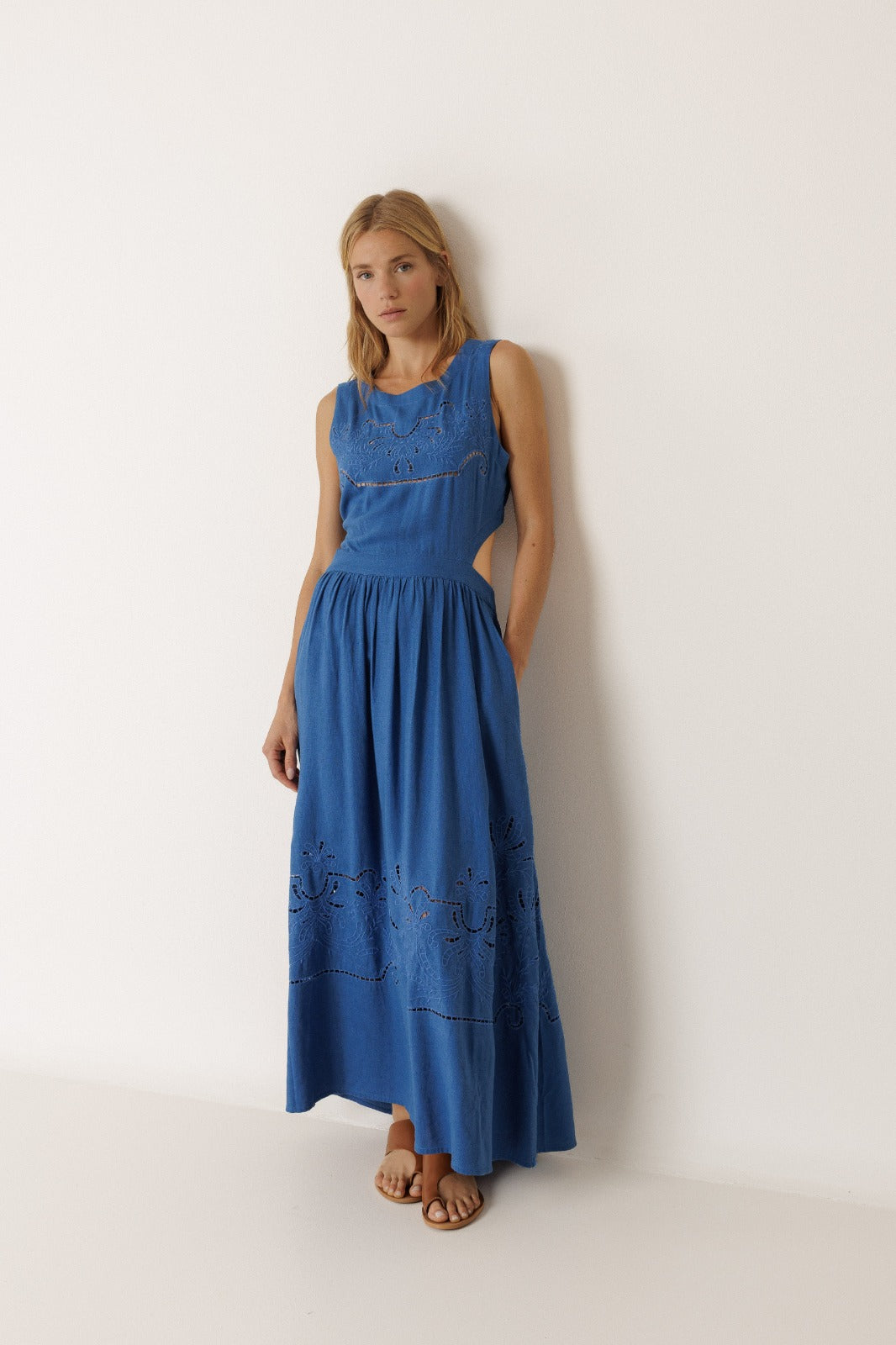 Indi&Cold Vestido Club - The Class Room