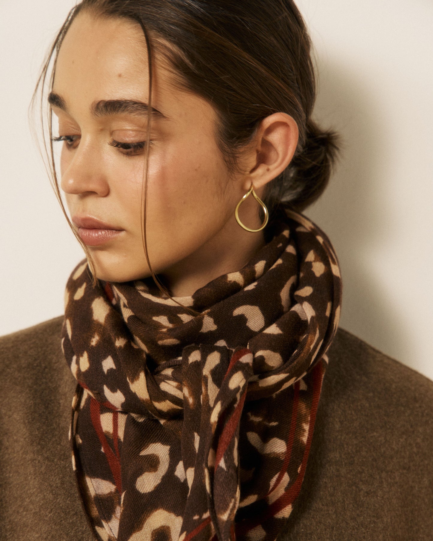 Hartford Foulard Leopardo square