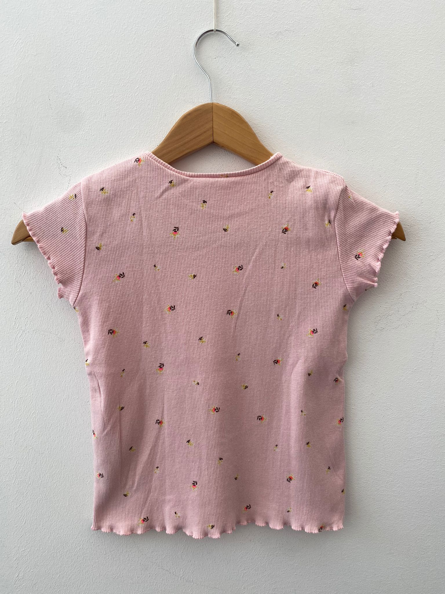 Zara Camiseta ni a rosa estampada